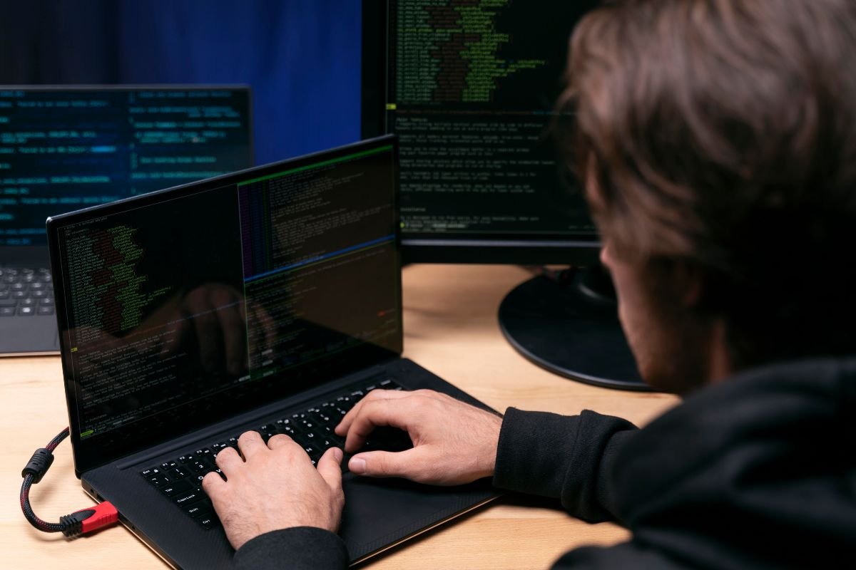 Source Code Security guide for secure software development.